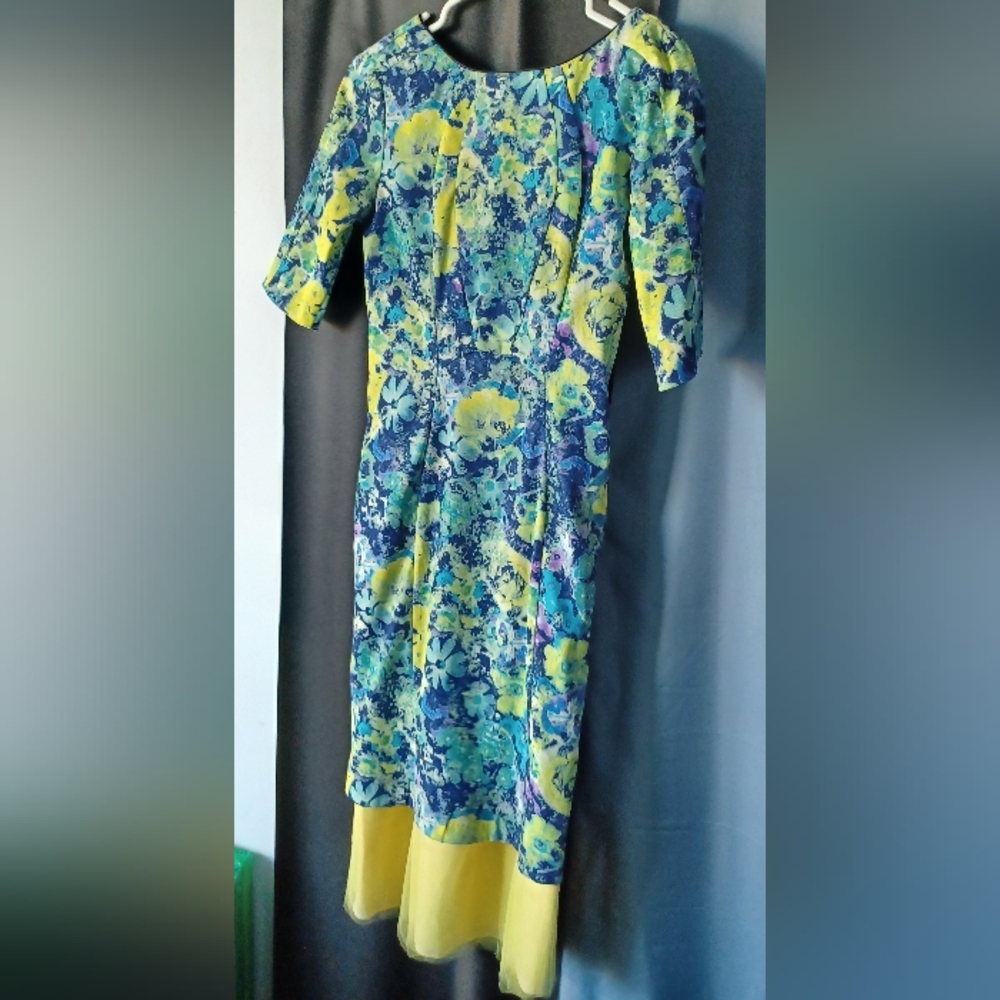 Floral Blue and Yellow Dress Midi Stretchy